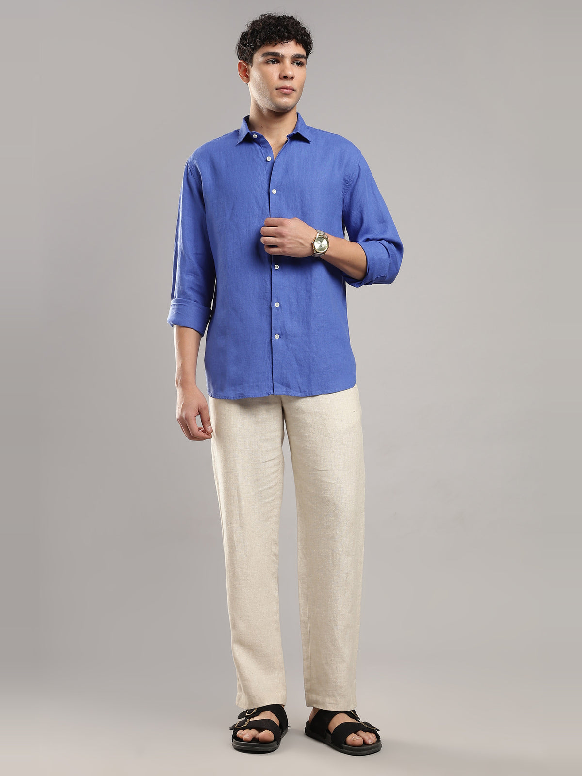Sora Linen Shirt – full-length view