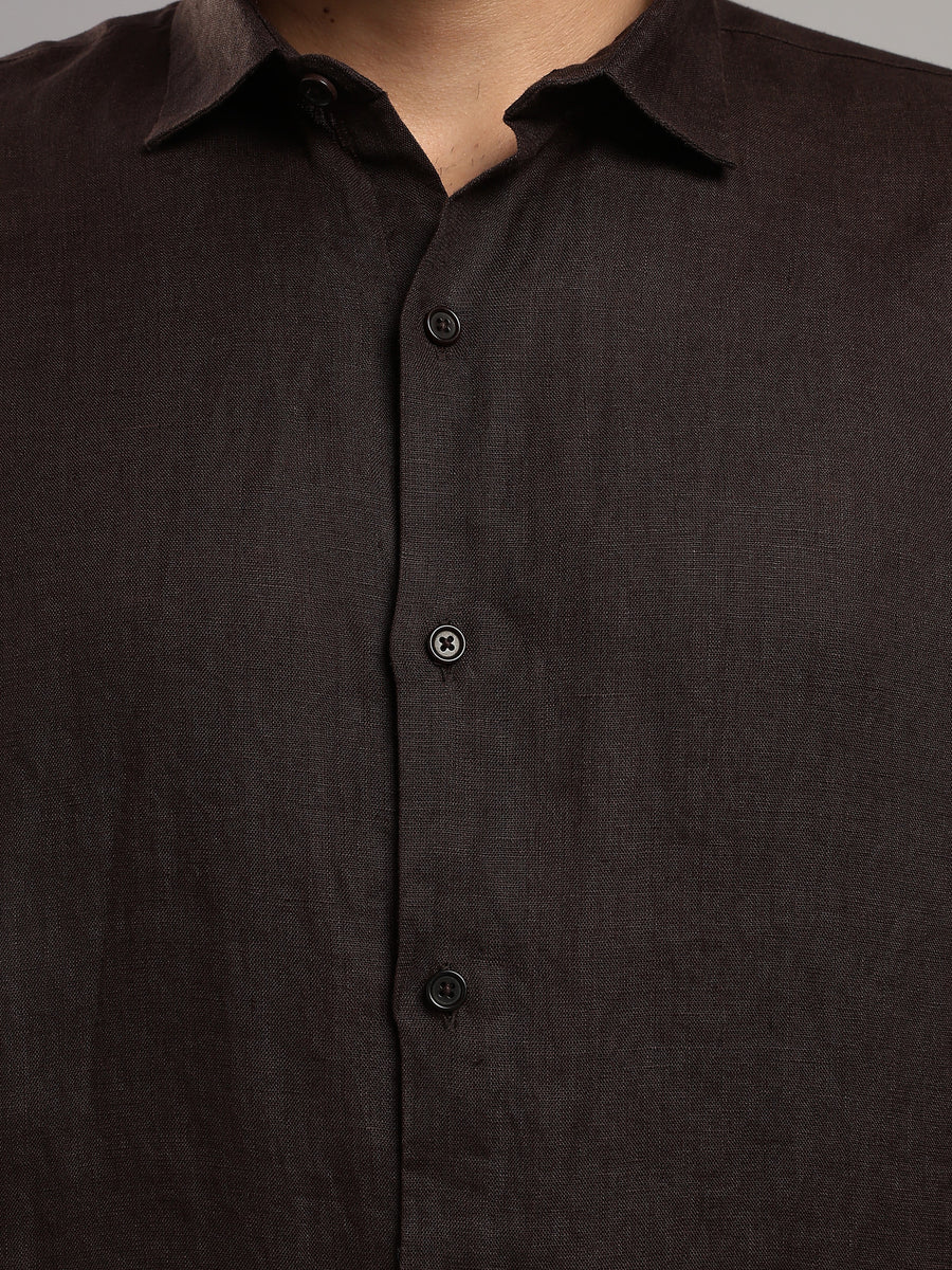Cocoa Brown Linen Shirt – collar and placket detail