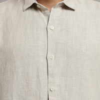 Oatmeal Linen Shirt – collar and placket detail