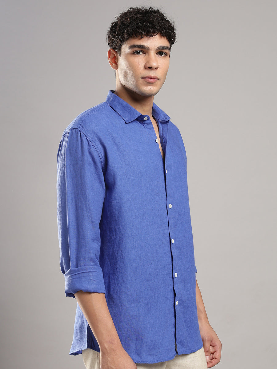 Sora Linen Shirt – three-quarter view